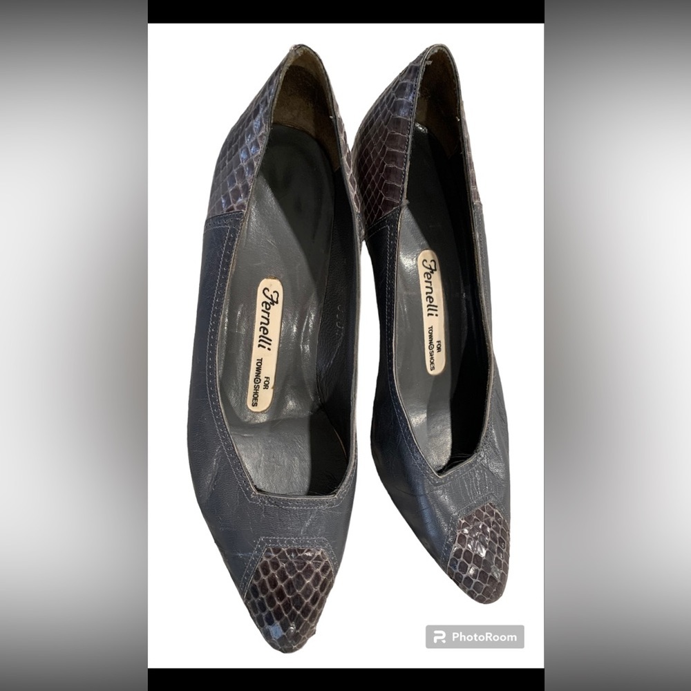 Lavorazione Artigiana, size 6 1/2, 2 1/2 heel